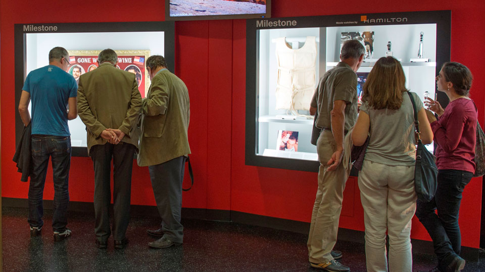 ...sowie bei den Milestones und den Film-Requisiten.