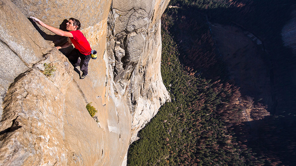 Alex Honnold klettert El Capitans Freerider Route im Yosemite Nationalpark