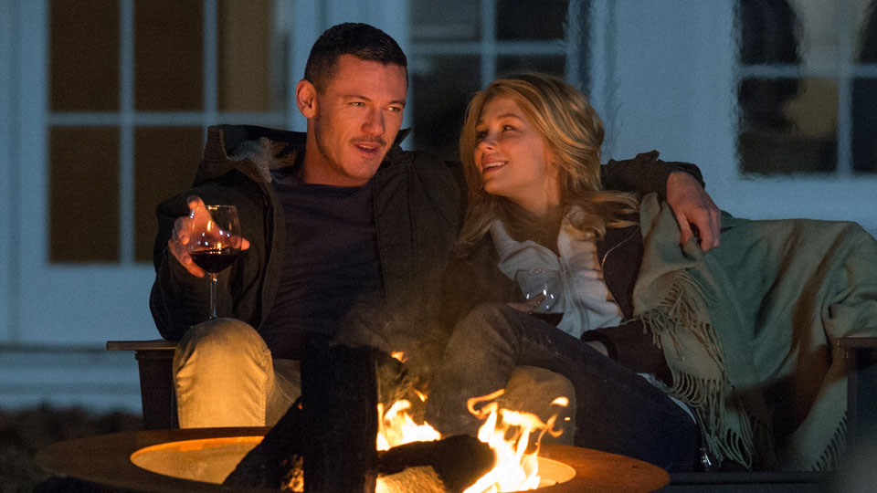oder vielleicht Megans Ehemann Scott Hipwell (Luke Evans)...