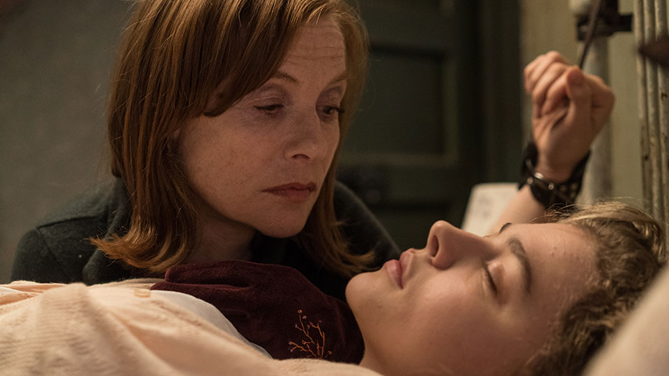 Greta (Isabelle Huppert) und Frances (Chloë Grace Moretz)