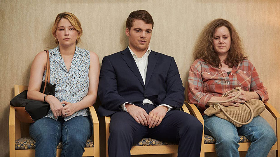 Lindsay (Haley Bennett), J.D. Vance (Gabriel Basso) und Bev -(Amy Adams)