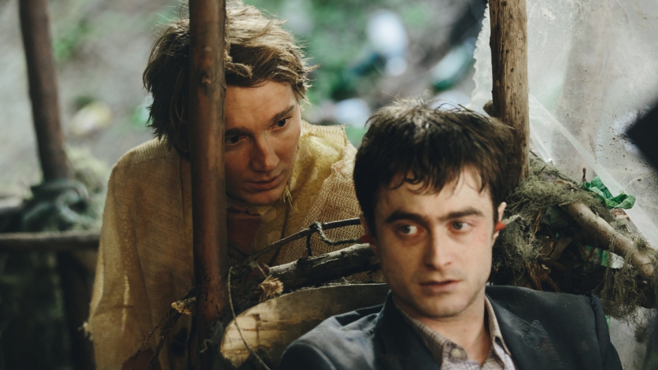 Hank (Paul Danno) und Manny (Daniel Radcliffe)