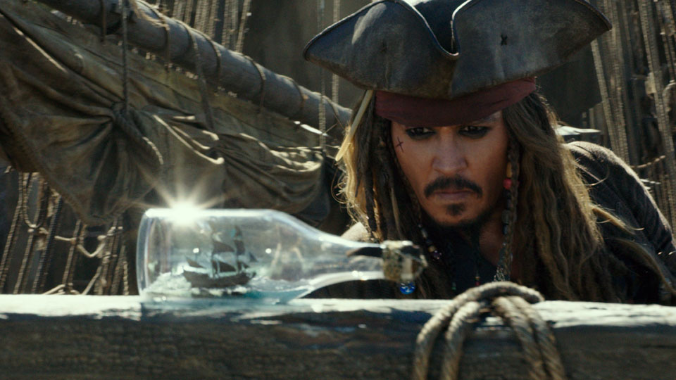 Captain Jack Sparrows (Johnny Depp) neuste Abenteuer beginnt:
