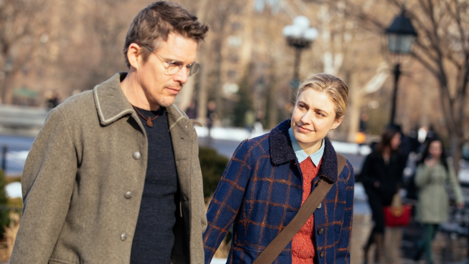 John (Ethan Hawke) und Maggie (Greta Gerwig)