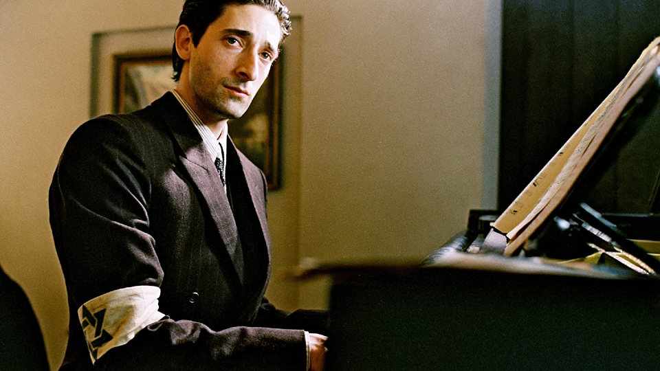  Wladyslaw Szpilman (Adrien Brody)