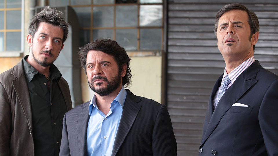 Leo (Paolo Ruffini), Alex (Pasquale Petrolo), Dino (Claudio Gregori)