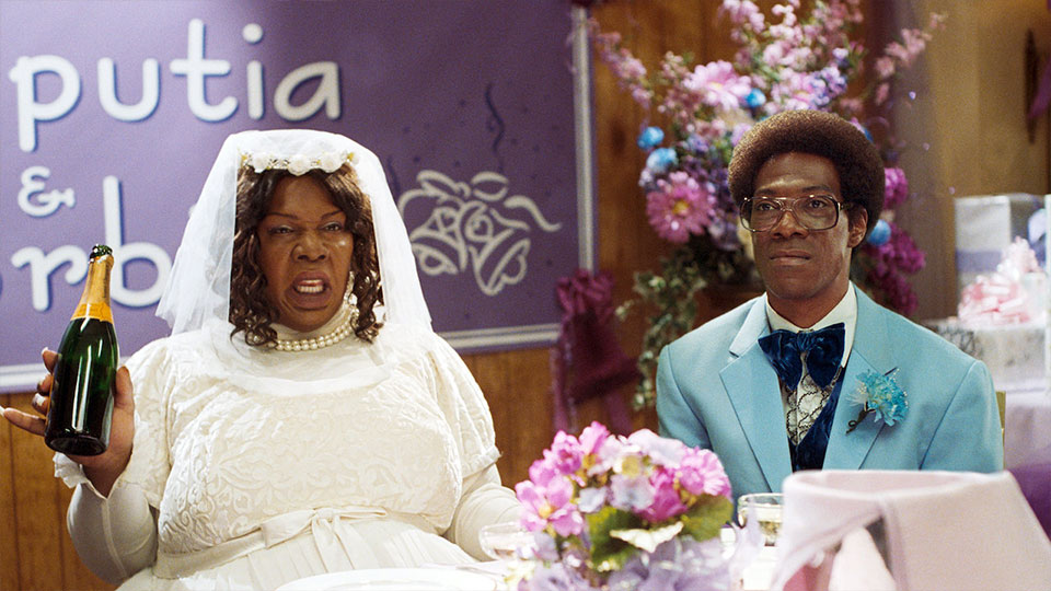 Norbit (Eddie Murphy) und Rasputia (Eddie Murphy)