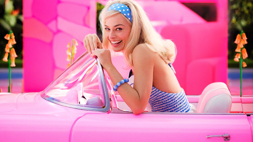 Barbie (Margot Robbie) 