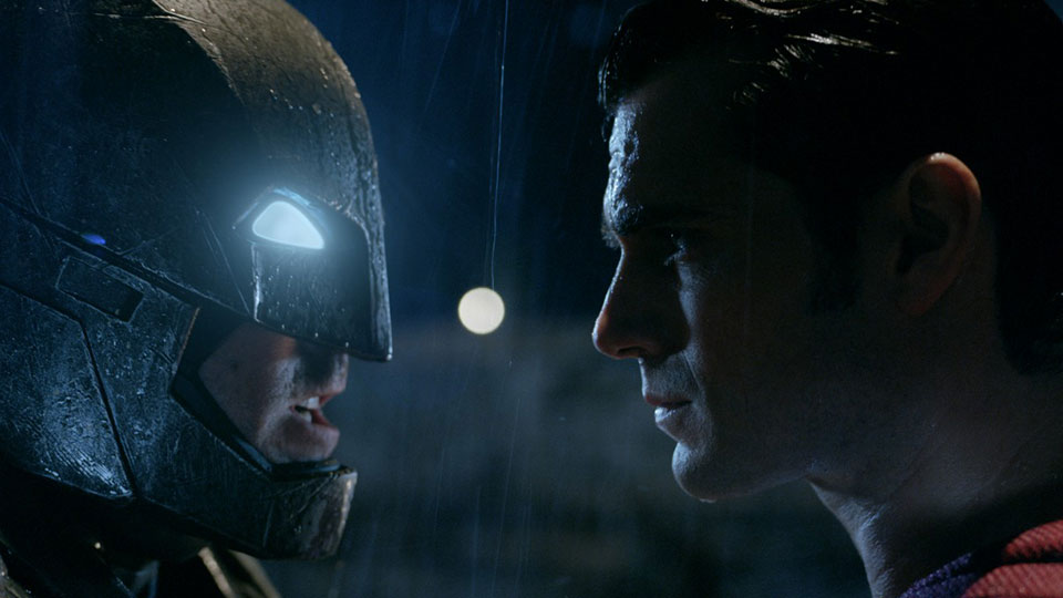 Werden sich Batman und Superman rechtzeitig zusammenraufen, um die Welt vor dem Untergang zu retten...