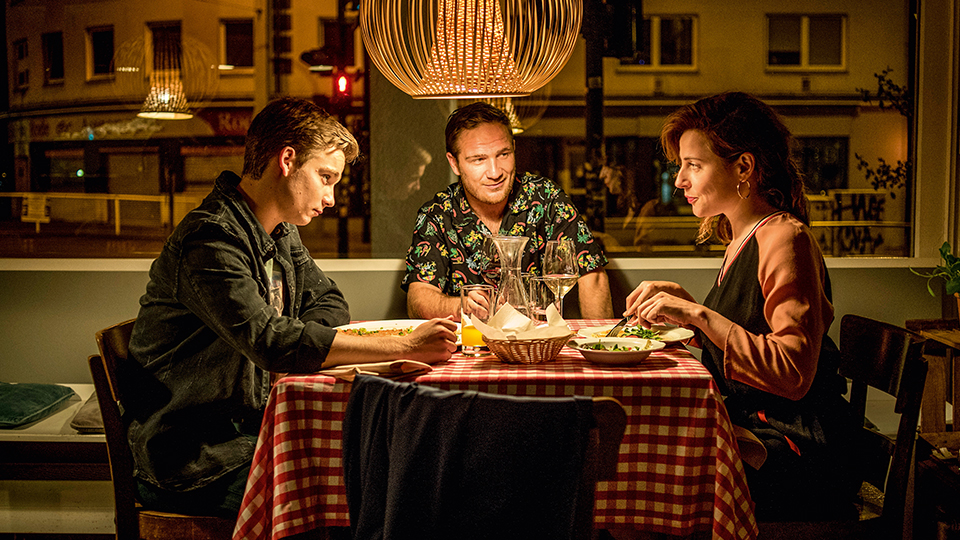 Ivo (Frederick Lau), Vera (Antje Traue) und Dejans (Oliver Masucci)